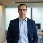 Hugh Dixon - Featured